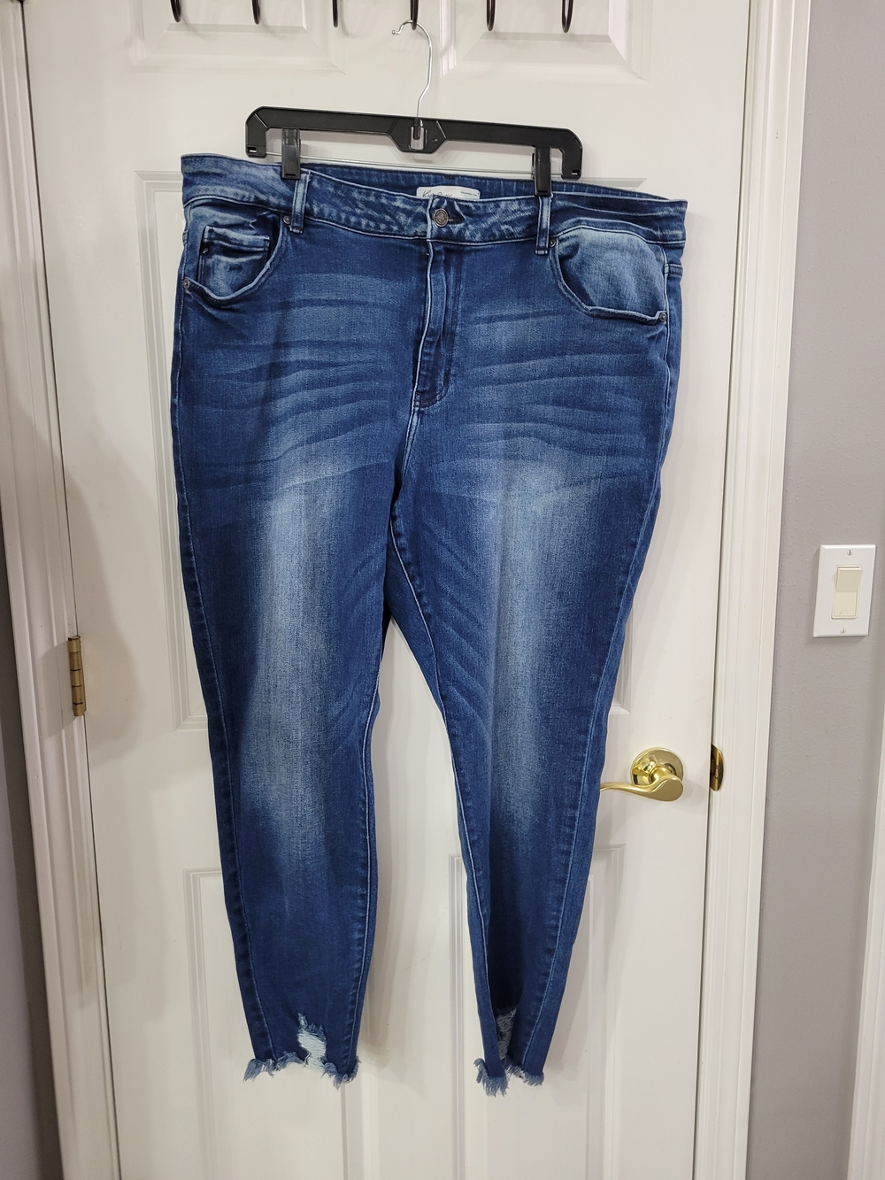 KanCan By Maurices Women’s Dark Blue Distressed Stretch Jeans